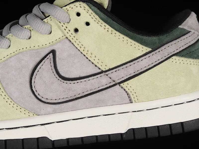 All Categories Nk SB Dunk Series Nk SB Dunk Low low-top sneakers tomo Katsuhiro x Nk SB Dunk Low "Steamboy OST" Otomo Katsuhiro co-branded SB low-top sports and leisure sneakers LF0039-036